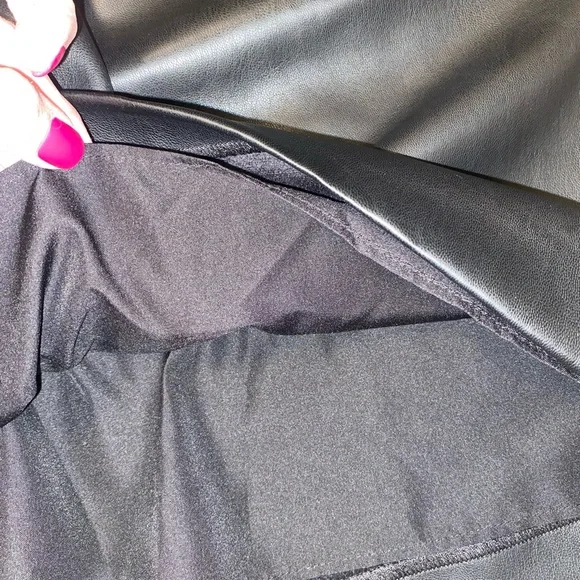 NWT LOFT Faux Leather Black Skirt medium - Picture 5 of 8